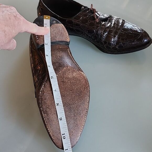 Florsheim Brown Crocodile Pattern Oxfords - Picture 7 of 8